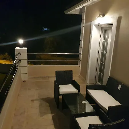 Morris Villa